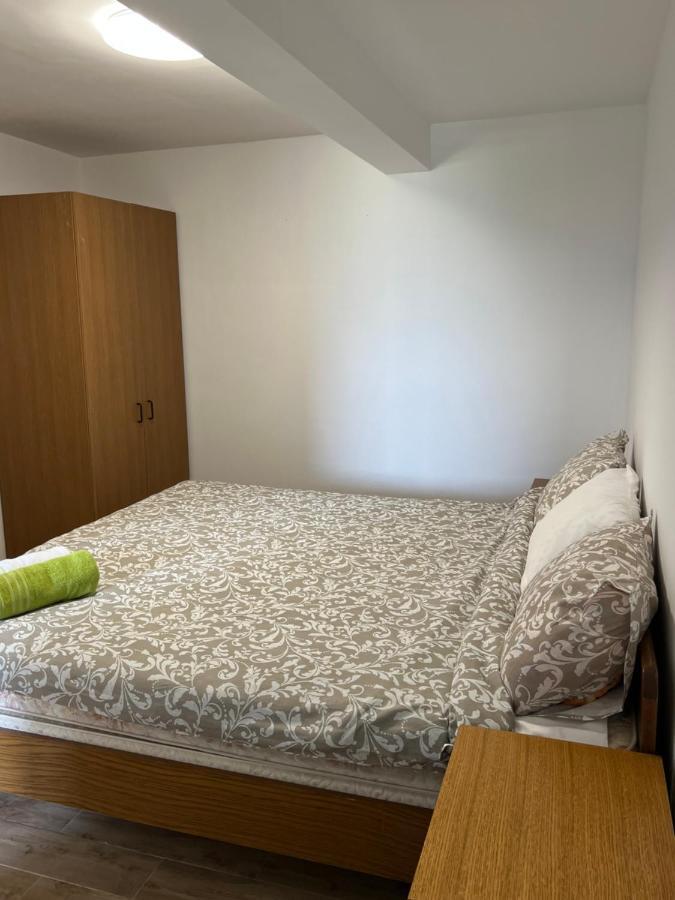 Apartments Linic ニン エクステリア 写真